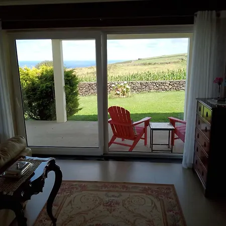 Four Winds House Holiday home *